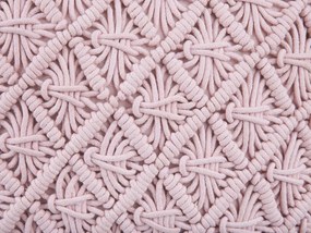 Dekoratívny bavlnený makramé vankúš 40 x 40 cm ružový YANIKLAR Beliani