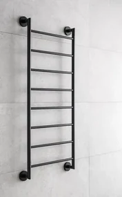 Sušiak uterákov elektrický P.M.H. Niklas 146,2x65,7 cm čierná NI26571462BR