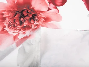 Biante Dekoračný záves PM-017 Veľké červené kvety 145x210 cm