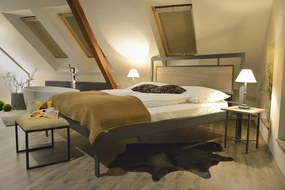 IRON-ART ALMERIA dub - kovová posteľ s dreveným čelom ATYP, kov + drevo