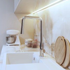 Gamma Steel Edge, vysoká drezová batéria s výsuvnou spŕškou, chrómová, GMA-BSLE-CH