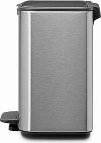 Pedálový oceľový odpadkový kôš v matne striebornej farbe 4 l Bo – Brabantia