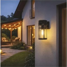 Vonkajšie nástenné svietidlo s kamerou 1xE27/15W/230V Wi-Fi IP44