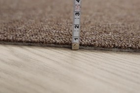Vopi, Koberec metráž Astra hnedá - neúčtujeme odrezky z role, na mieru, šíře 1,33m,1m,2m,3m,4m,na mieru, neúčtujeme odrezky, hnedá, ab (mriežka), chodba / predsieň