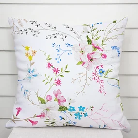 Biante Bavlnená obliečka na vankúš Sandra SA-453 Modro-ružové kvety na bielom 60 x 60 cm