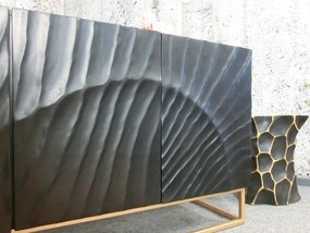 (2627) SCORPION dizajnová komoda masiv mango 177cm