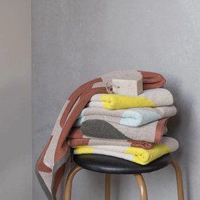 Žltý froté uterák z bio bavlny 50x90 cm Diagonal – Mette Ditmer Denmark