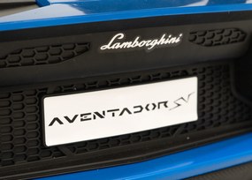 Ramiz Lamborghini Aventador SV Modré vozidlo