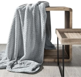 Jednofarebná jemná deka sivej farby s módnym reliéfnym vzorom