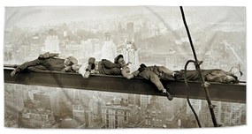 Sablio Uterák Ležiaci stavbári na traverze - 70x140 cm