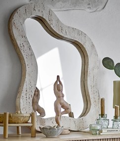 Bloomingville Nástenné zrkadlo Meg Nature Resin