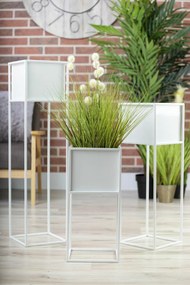 KOVOVÝ KVETINÁČ SO STOJANOM PLAIN 70X24 CM BIELA