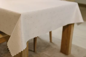 Dekorstudio Luxusný obrus na stôl Stars - strieborný SW18 Rozmer obrusu (šírka x dĺžka): 100x100cm