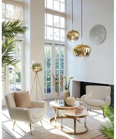 Krémové kreslo z textílie buklé Vinstra – Light &amp; Living