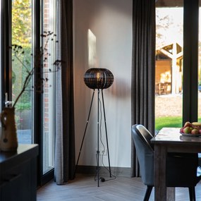 Moderná stojaca lampa trojnožka čierna - Zoë