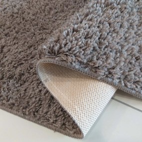 Hnedý shaggy koberec Camel s protišmykovou úpravou | 20 mm vlas Rozmer: 60x100 cm