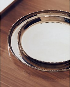 Servírovacia tácka z nehrdzavejúcej ocele ø 35,5 cm Nirela – Kave Home