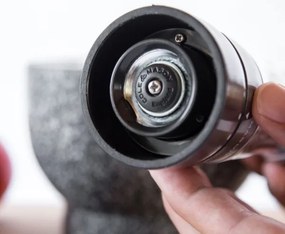 Cole&Mason - Sada mlynčekov na soľ a korenie DERWENT 2 ks 19 cm antracit