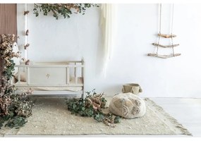 Svetlozelený prateľný ručne tkaný bavlnený koberec 140x200 cm Woods Symphony Olive – Lorena Canals