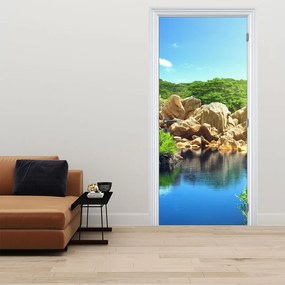 Fototapeta na dvere - Jazero v Seychelskej džungli (95x205cm)
