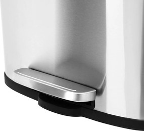 Kuchynský pedálový odpadkový kôš s 30 l plastovým vnútorným vedrom, strieborný