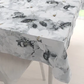 Biante Zamatový obdĺžnikový obrus Tamara TMR-006 Designové kvety na sivom 80x120 cm