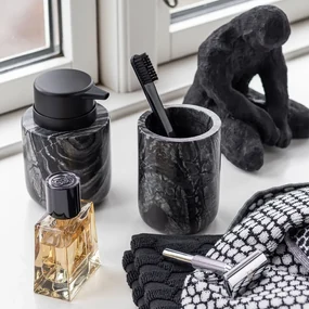 Čierny mramorový dávkovač mydla 0.2 l Marble – Mette Ditmer Denmark