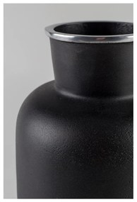 Čierna hliníková váza Zuiver Farma, výška 29 cm