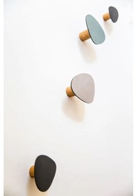 Sivozelený nástenný oceľový háčik Dot L Nupo – LIND DNA