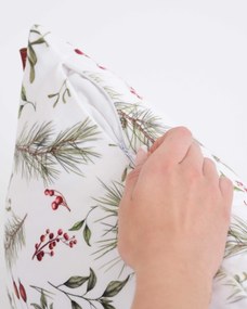 Vianočná obliečka na vankúšik Velvet 40 × 40 cm - Cezmíny biele