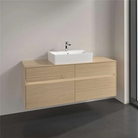 VILLEROY &amp; BOCH Collaro závesná skrinka pod umývadlo na dosku (umývadlo v strede), 4 zásuvky, s LED osvetlením, 1400 x 500 x 548 mm, Nordic Oak, C131B0VJ