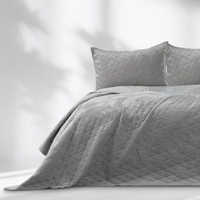 Svetlosivý zamatový prešívaný pléd 260x280 cm Laila – AmeliaHome