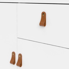 Biela nízka komoda 82x80 cm Madrid – Tvilum