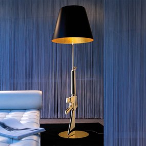 FLOS Lounge Gun – stojaca lampa, zlato-čierna