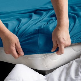 Napínacia plachta jersey v petrolejovej farbe 180x200 cm Amber – Restilo