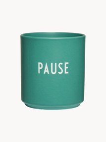 Hrnček's nápisom Favourite Pause