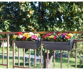 Samozavlažovací kvetináč z recyklovaného plastu 50 cm Capri – Artevasi