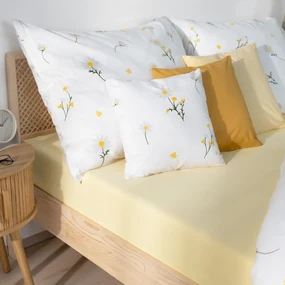 Goldea plachta jersey s napínacou gumou - banánová 200 x 220 cm