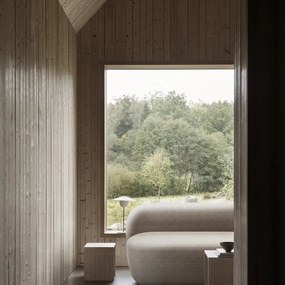 Kamenné odkladacie stolíky v súprave 2 ks 45x45 cm VARU – Blomus