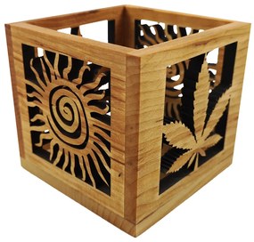 AMADEA Drevený svietnik kocky s motívom listu a slnka, masívne drevo, 10x10x10 cm