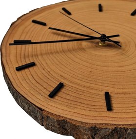 Drevené nástenné hodiny z plátu dreva s kôrou a letokruhmi  | KORRO: Amber - 3072 26-29 cm 4814-115583 KOR007-29-AMBER