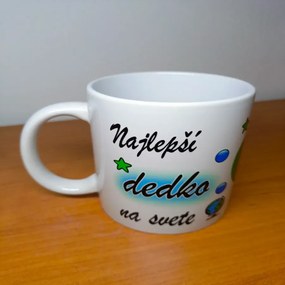 Šálka s motívom a obrázkom