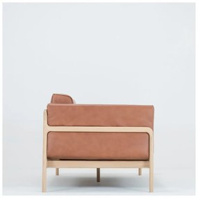 Koňakovohnedá pohovka z byvolej kože s konštrukciou z masívneho dubového dreva Gazzda Fawn, 180 cm