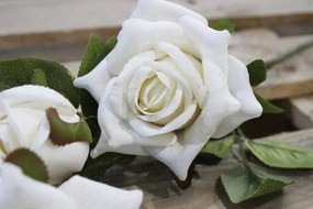 Biela umelá trojruža s krémovým odtieňom 85cm