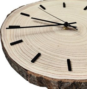 Drevené nástenné hodiny z plátu dreva s kôrou a letokruhmi  | KORRO: Amber - 3072 26-29 cm 4814-115583 KOR007-29-AMBER