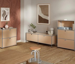 Nízka kovová komoda »CN3« s výklopnými priečinkami, karamelová