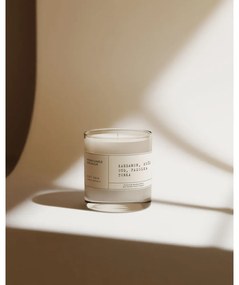 Vonná sójová sviečka doba horenia 40 h #83 Cardamom, Rose, Oud, Tonka – Perfumed Prague