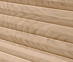 Komoda »Finnsbo« s lamelovým vzhľadom