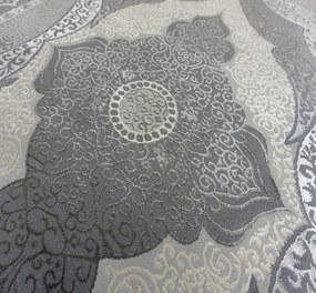 Koberec Allianz 6302 GREY – sivý s orientálnym vzorom Rozmer: 280x370 cm