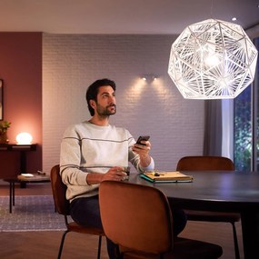 Philips Hue White Ambiance E27 6 W, sada 2 ks